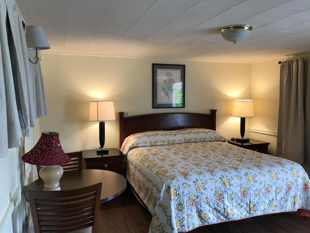 Royale Coach Motor Lodge Hampton Dış mekan fotoğraf