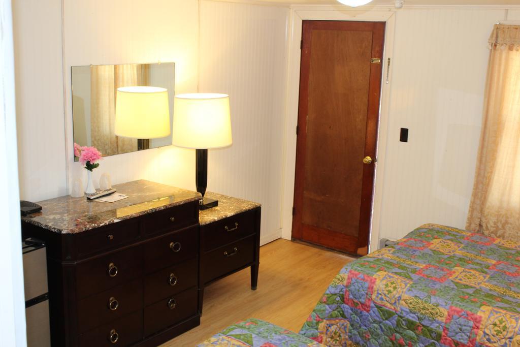 Royale Coach Motor Lodge Hampton Dış mekan fotoğraf