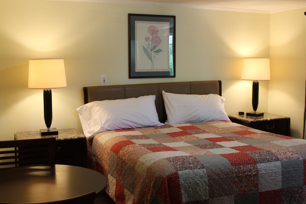 Royale Coach Motor Lodge Hampton Dış mekan fotoğraf